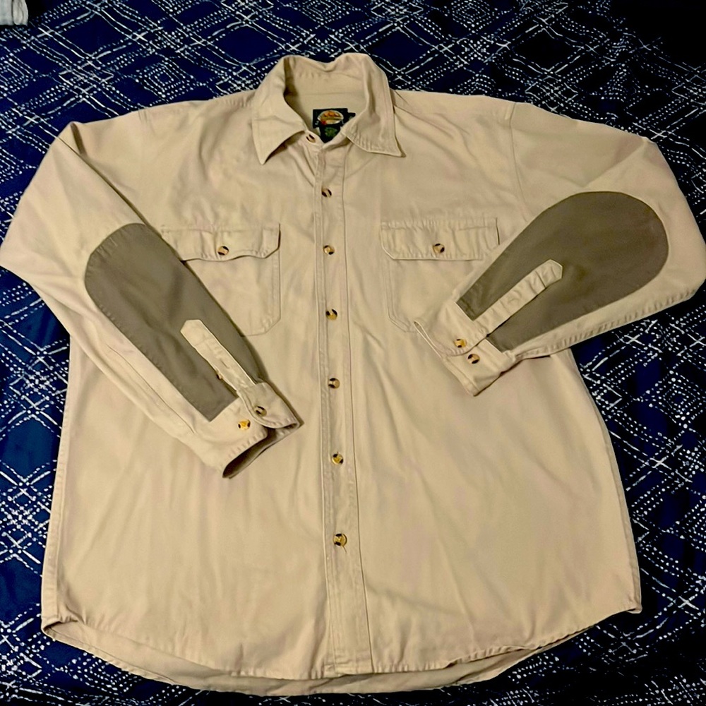 Cabelas Out Door Gear. Size large regular